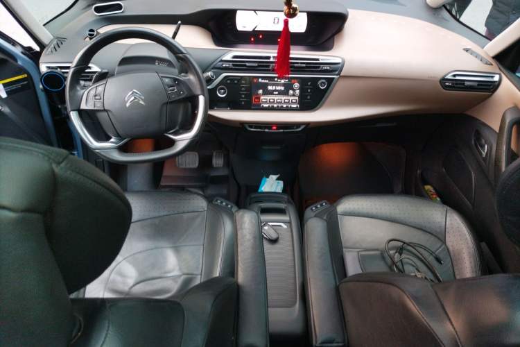 Used Citroen C4 Picasso 2015 Grand 1.6T Luxury 7-Seater