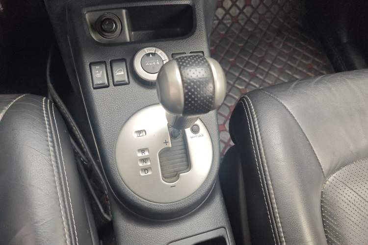 Used Nissan X-Trail 2010 2.5L CVT Luxury Edition 4WD