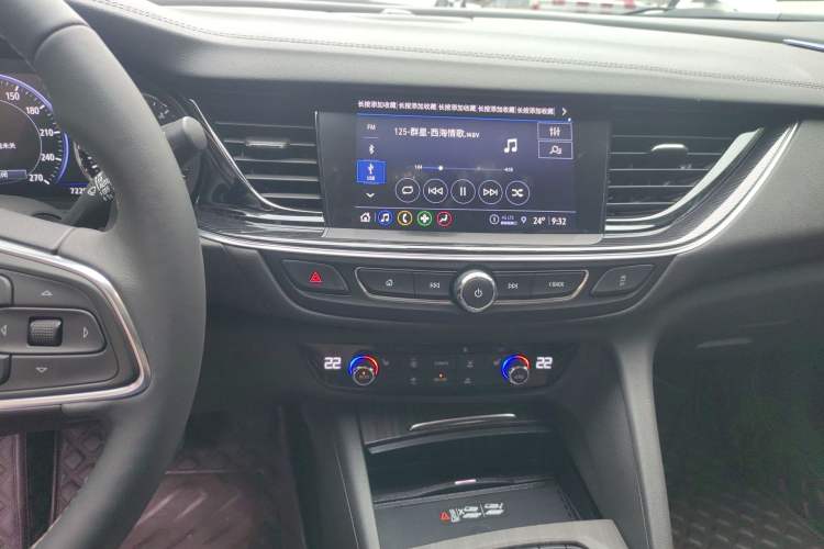 Used Buick Regal 2024 28T Luxury Edition