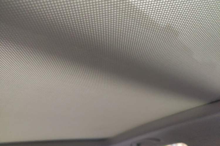 Used Volkswagen Tiguan 2015 1.8TSI Automatic All-Wheel-Drive Luxury Model Headliner