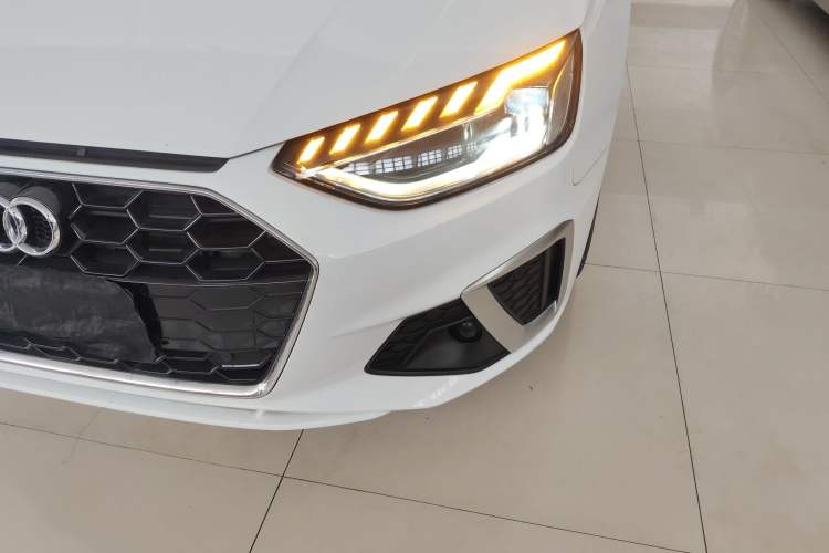 Used Audi A4L 2020 40 TFSI Luxury Dynamic Model