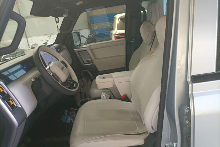 Used iCAR V23 2025 401 Two-Wheel Drive Intelligent Driving Version Left Front Seat