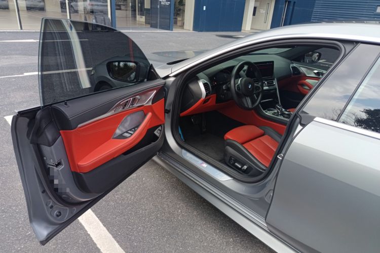 Used BMW 8 Series 2022 840i xDrive 4-Door Gran Coupe M Sport Package Driver Seat