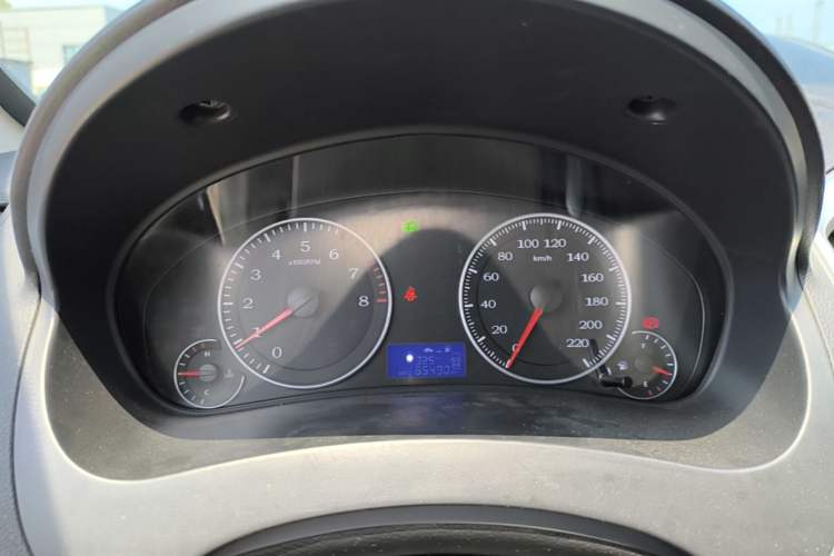 Used Geely Auto Diamond 2016 1.5L Manual Elite Edition

