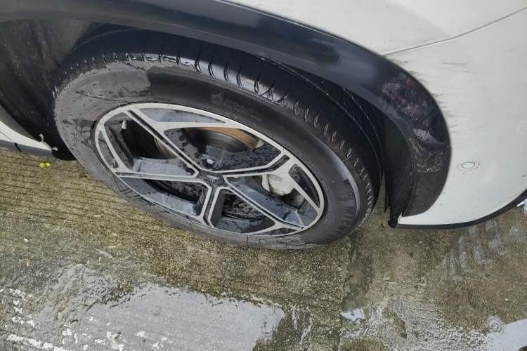 Used NETA L 2024 Extended-Range 310 Flash-Charge Red Edition
