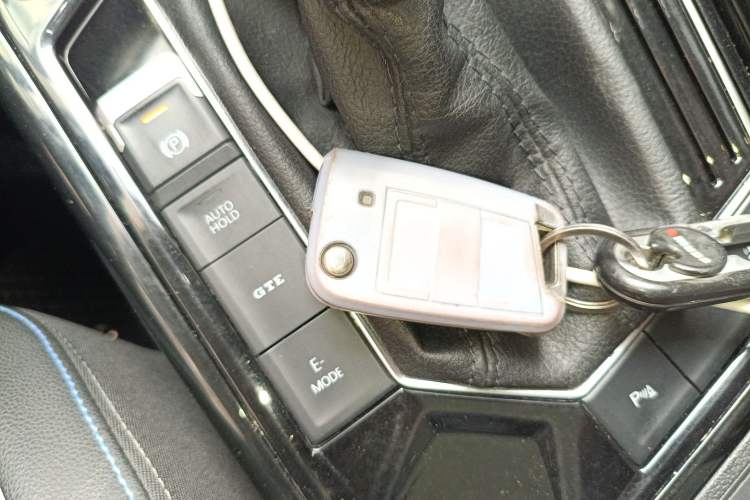 Used Volkswagen Tayron GTE Plug-in Hybrid 2020 1.4T Luxury Model Vehicle Key