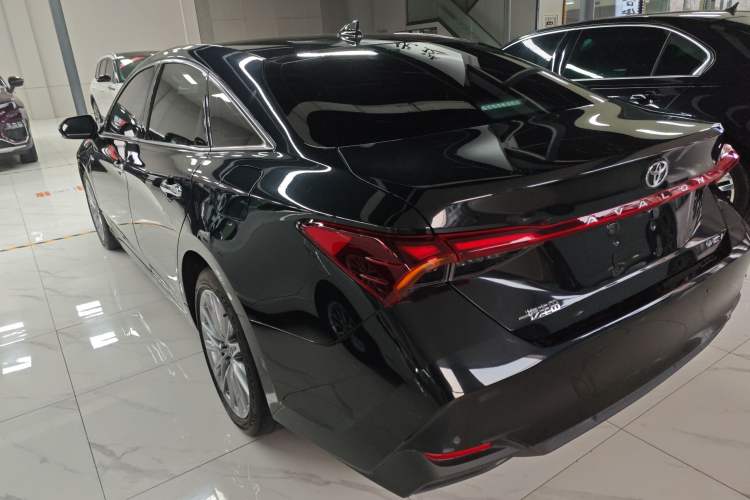 Used Toyota Avalon 2024 Dual-Motor 2.0L Luxury Edition Rear Left 45 Deg