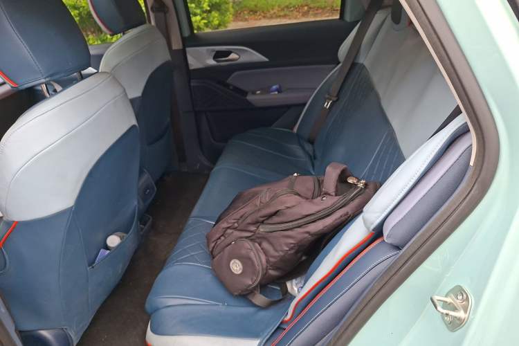 Used Geometry E Firefly 2022 401 km Linglong Tiger 4 Seats Left Rear Seat