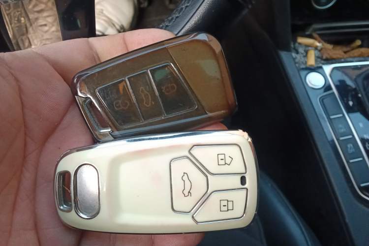 Used Volkswagen Magotan 2017 330TSI DSG Luxury Model Vehicle Key