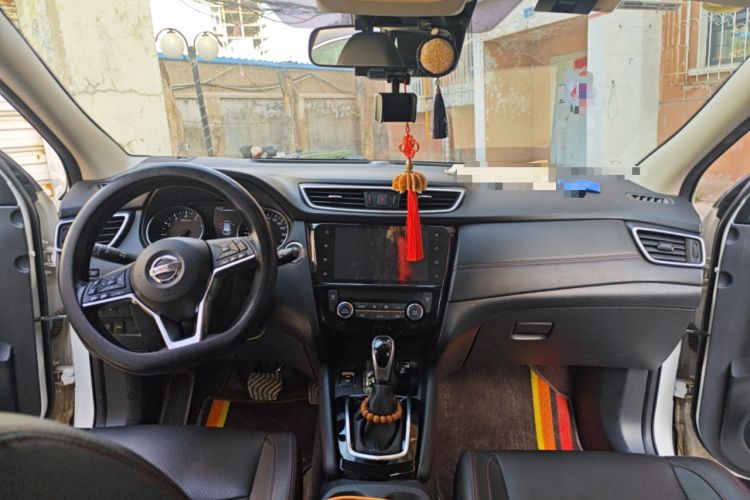 Used Nissan Qashqai 2022 2.0L CVT XV Premier Luxury Edition Headliner