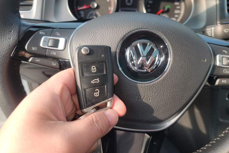 Used Volkswagen Golf 2016 230TSI Automatic Luxury Version