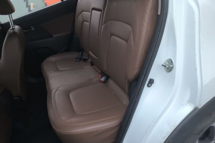 Used Kia Sportage R 2014 2.0L Automatic Two-Wheel Drive GLS Trim
