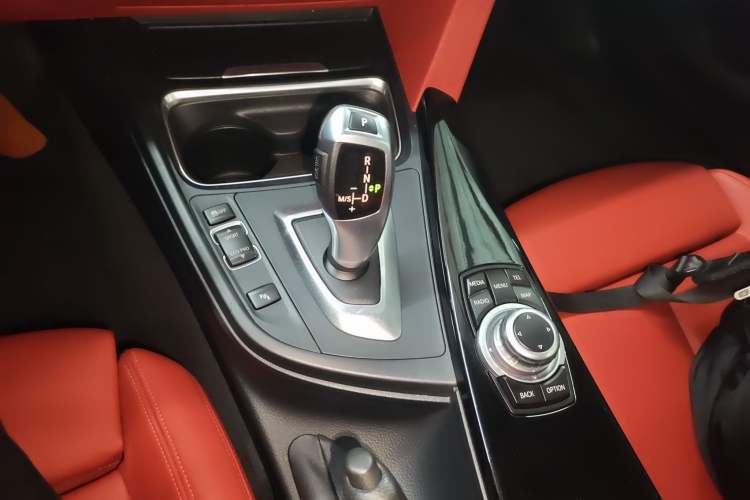 Used BMW 4 Series 2014 420i Design Package Model