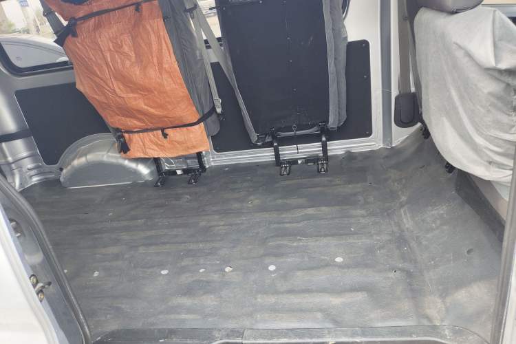 Used CHANGAN KAICHENG Ruixing M60 2023 1.5L GDI Base Model 2-Seat Van
