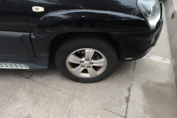 Used Kia Sportage 2012 2.0L Manual Two-Wheel Drive GL Trim
