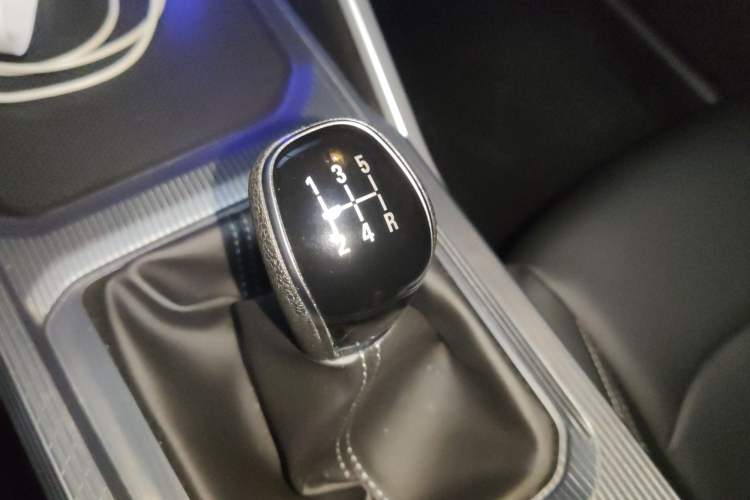 Used Geely Auto Emgrand 2025 4th Generation 1.5L Manual - Starry Edition