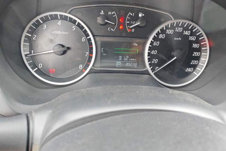 Used Nissan Sylphy 2022 Classic 1.6XE CVT Comfort Edition Odometer Close Up