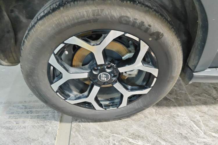 Used JETOUR Shanhai T1 2025 150 km to the Lake