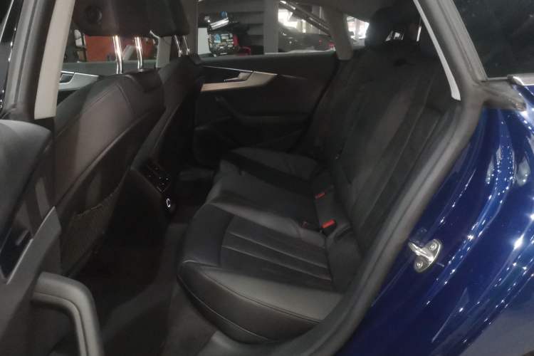 Used Audi A5 2017 Sportback 40 TFSI Fashion Model