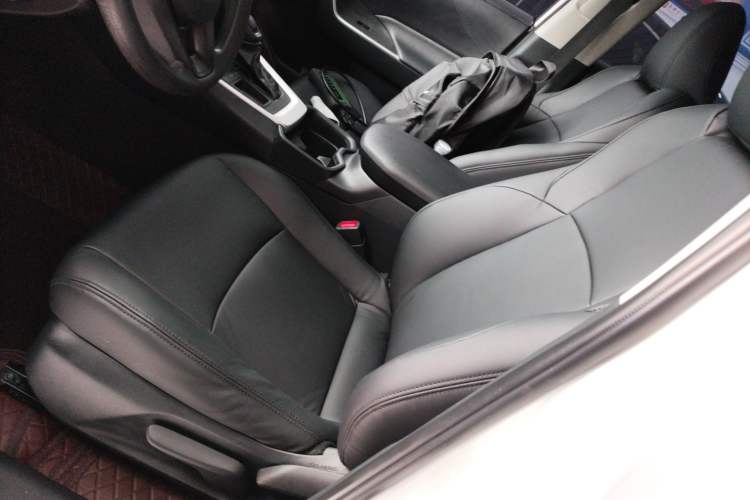 Used Toyota Wildlander 2022 2.0L CVT Two-Wheel Drive Leading Edition Left Front Seat