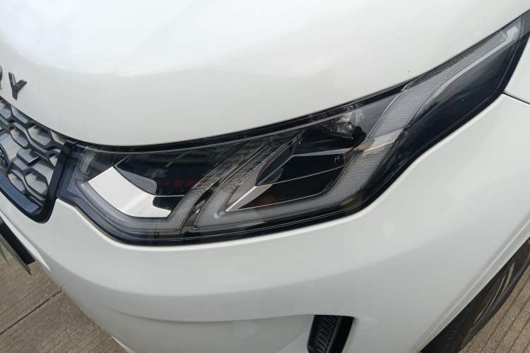 Used Land Rover Discovery Sport New Energy 2022 P300e Performance Tech Edition
