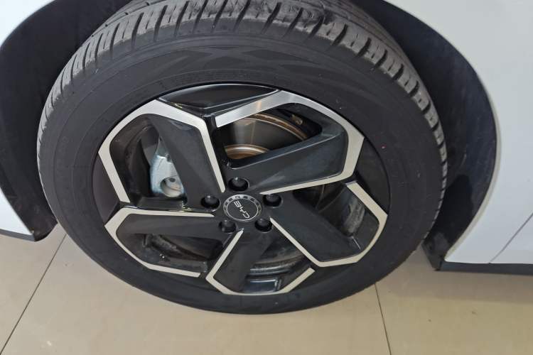 Used BYD Seal 06 New Energy 2024 DM-i 120KM Flagship Model
