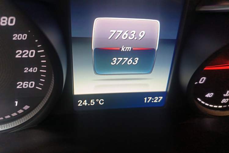 Used Mercedes-Benz GLC 2019 GLC 260 L 4MATIC Luxury Model
