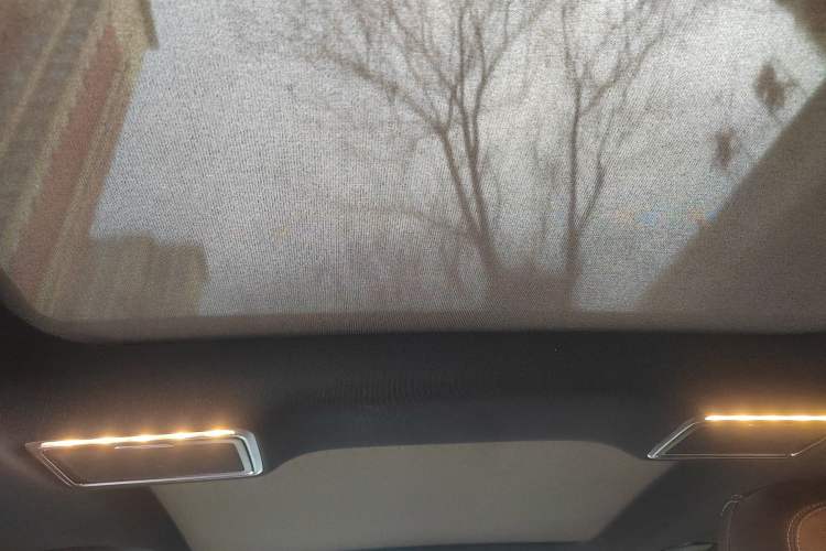 Used Mercedes-Benz GLC 2021 GLC 260 L 4MATIC Luxury Model