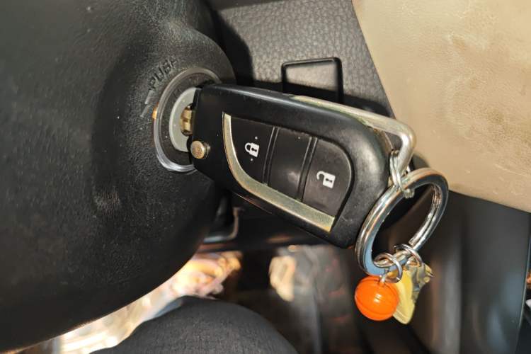 Used Toyota RAV4 2015 2.0L CVT Two-Wheel Drive Urban Edition