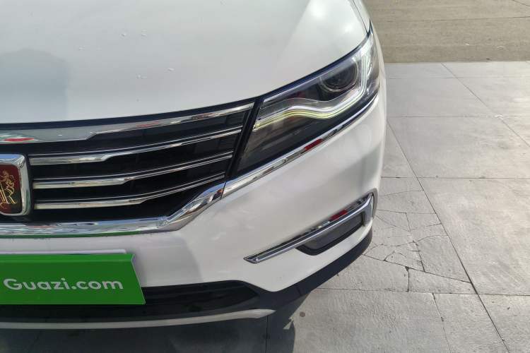 Used Roewe RX5 2018 20T Two-Wheel Drive Manual Flagship Edition