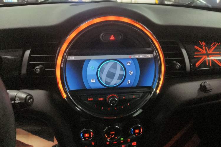 Used MINI MINI 2021 2.0T COOPER S Classic Edition
