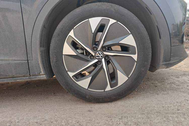 Used Volkswagen ID.4 CROZZ 2024 Pure Edition Limited Edition Right Front Wheel Hub