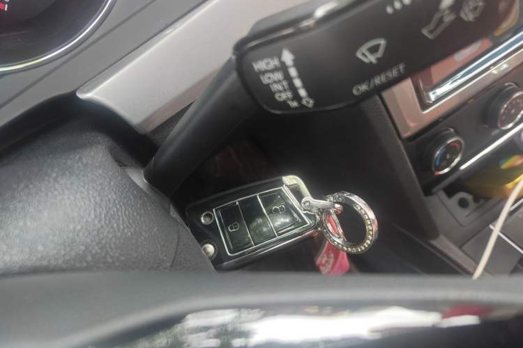 Used Volkswagen Lamando 2017 230TSI DSG Fashion Edition Vehicle Key