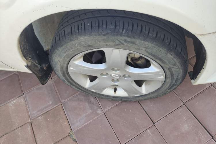 Used Soueast V3 Lingyue 2014 1.5L Manual Smart Edition
