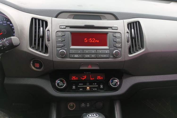 Used Kia Sportage R 2015 2.0L Automatic Two-Wheel Drive DLX Model Audio And AC Panel