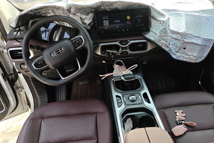 Used Geely Auto Haoyue 2022 1.8TD DCT Luxury 7-Seater