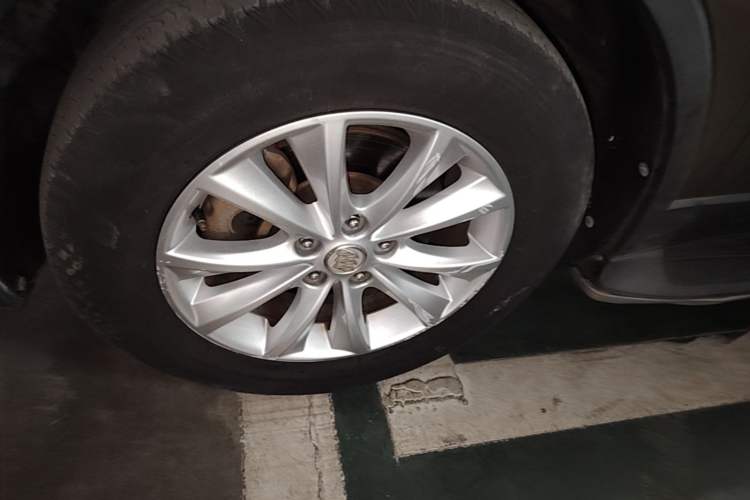 Used Buick Envision 2014 28T Four-Wheel Drive Elite Model

