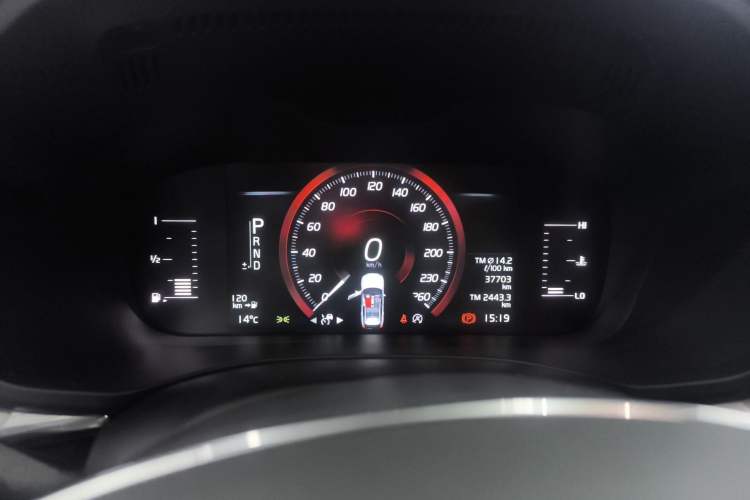 Used Volvo XC60 2021 T5 4x4 Smart Luxury Edition