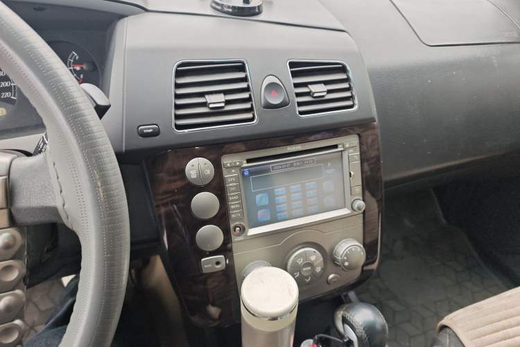 Used Roewe W5 2011 1.8T 2WD Automatic Trend Edition
