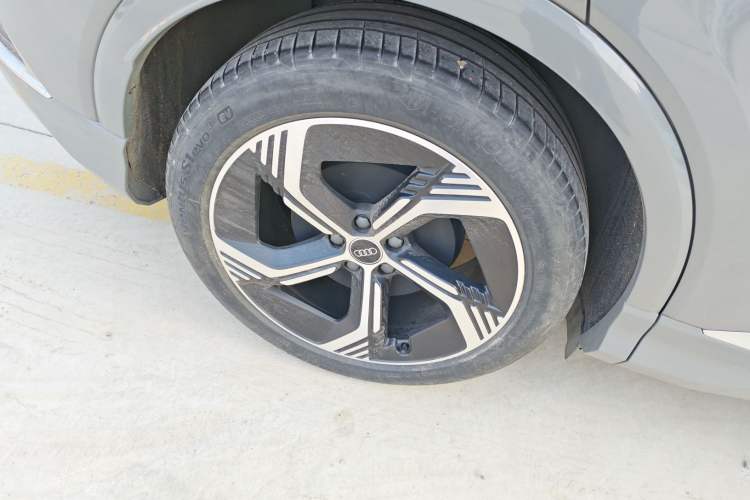 Used Audi Q4 e-tron 2023 40 e-tron Creation Edition Midnight
