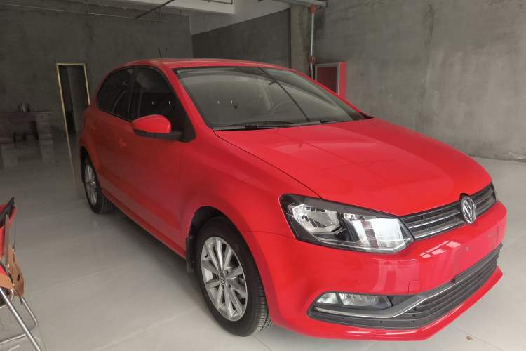 Used Volkswagen Polo 2014 1.6L Automatic Luxury Edition
