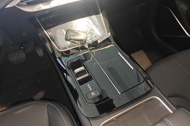 Used Venucia V DD-i 2025 Orca 150km Joyful Journey Edition