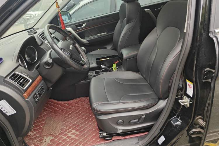 Used Haval H6 2017 Red-Label Sport Edition 1.5T Manual Two-Wheel Drive Elite Model
