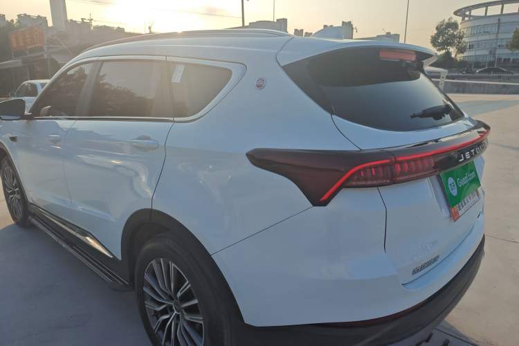 Used JETOUR X70 PLUS 2023 1.5T DCT Brave PLUS 5-Seater
