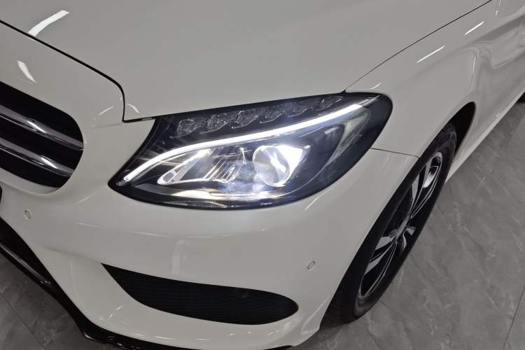 Used Mercedes-Benz C-Class 2017 C 200 Sport Edition