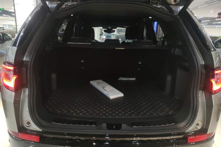 Used Land Rover Discovery Sport 2022 249 PS R-Dynamic S Performance Edition 5 Seats