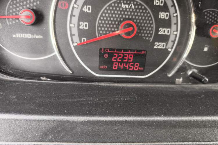 Used Wuling Zhengcheng 2015 1.8L Luxury Model LJ479QE2