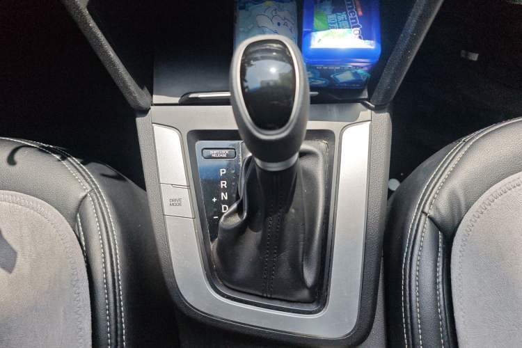 Used Hyundai Elantra (6th Generation / Lingdong) 2016 1.6L Automatic ZhiXuan – Elite Version
