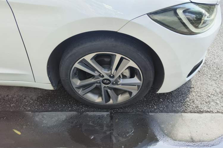 Used Hyundai Elantra (6th Generation / Lingdong) 2016 1.6L Automatic ZhiXuan – Elite Version
