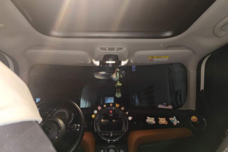 Used MINI 2019 1.5T ONE PLUS Five-Door Edition Headliner